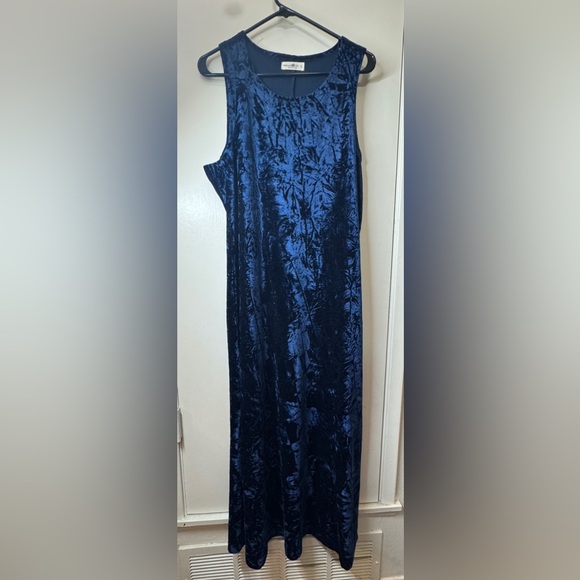 Natural Life Crushed Velvet Midnight Blue Soft Sleeveless Tank Maxi Dress Large - Picture 1 of 11